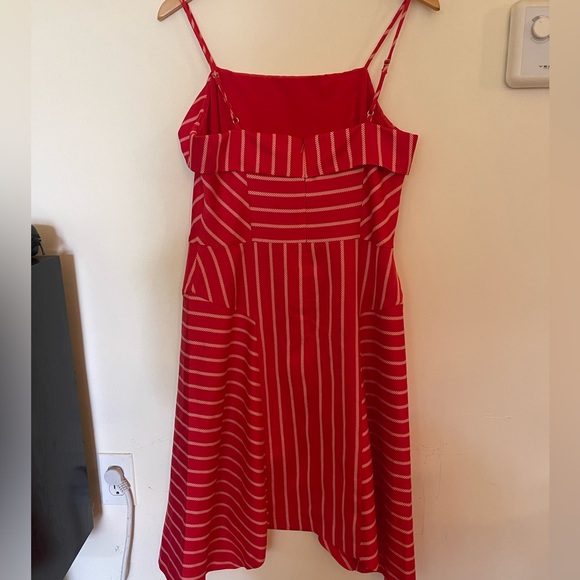 BANANA REPUBLIC red striped midi strap dress - Picture 2 of 3